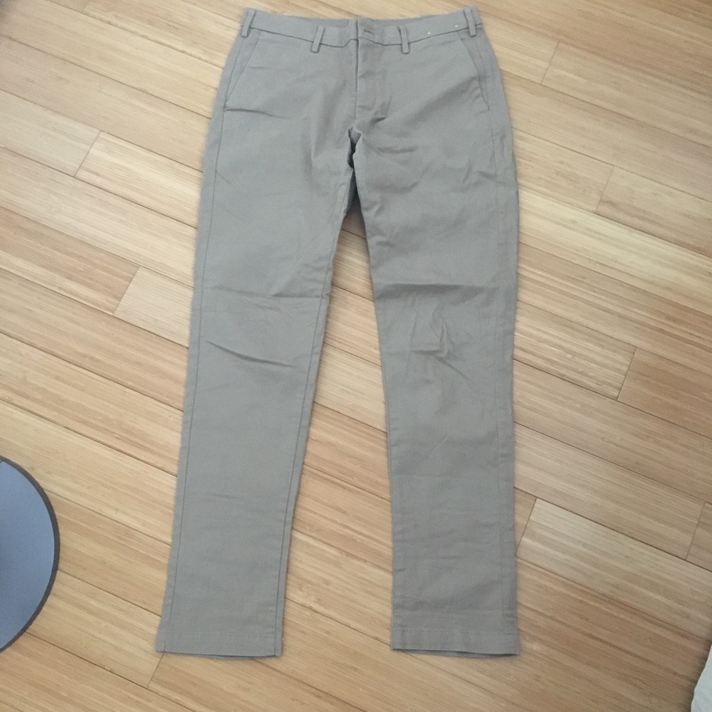 Chinos